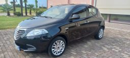 Lancia Ypsilon 1.2 69 CV 5 porte Gold pieno