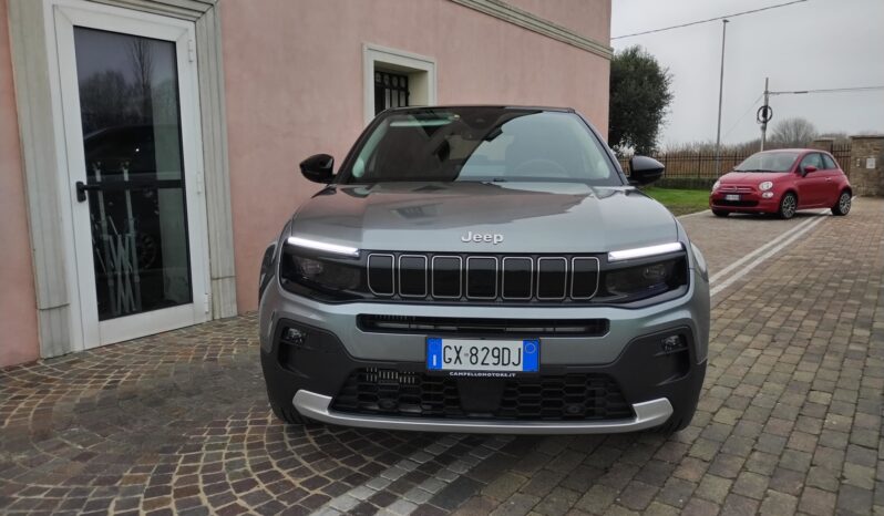 Jeep Avenger Summit pieno