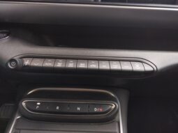 Jeep Avenger Summit pieno