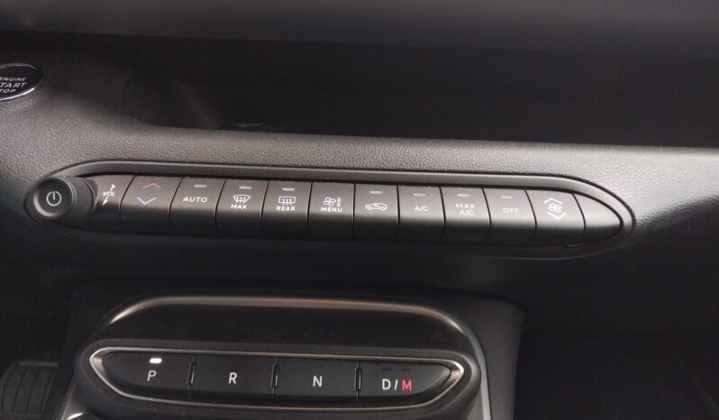 Jeep Avenger Summit pieno