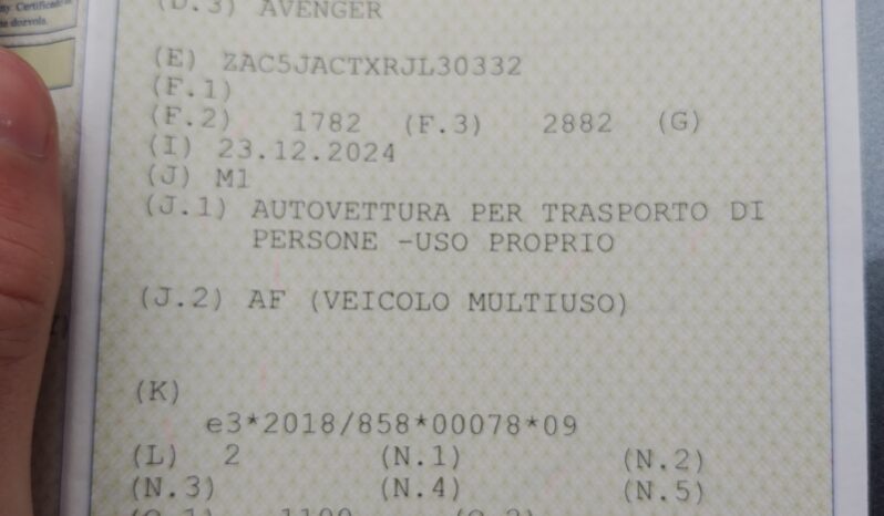 Jeep Avenger Summit pieno